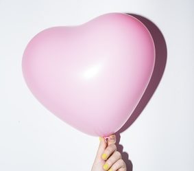  heart-shaped-ballon-for-pinata