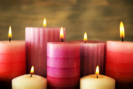 pink and whtite candles
