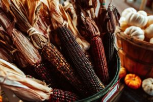 easy thanksgiving decorations - corn